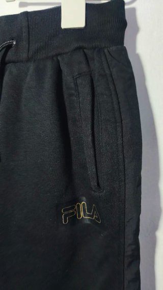 Pantalón chándal Fila negro logo dorado Talla S