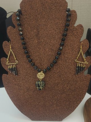 Parure collana e orecchini ossidiana nera