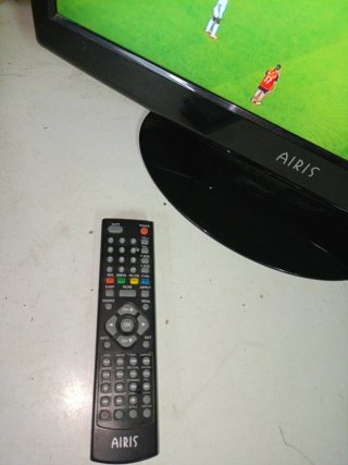 Televisor AIRIS 22 Negro