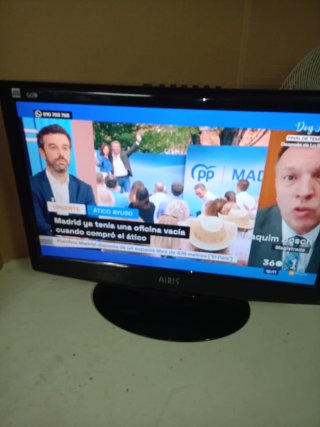 Televisor AIRIS 22 Negro
