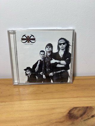 Colección de Héroes del Silencio y Enrique Bunbury