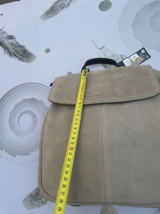 Mochila Piel Paco Martinez Beige. Por que mereces