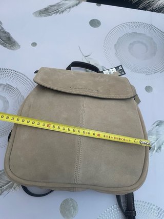Mochila Piel Paco Martinez Beige. Por que mereces