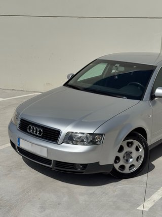 Audi A4 1.9 TDI - Único Propietario