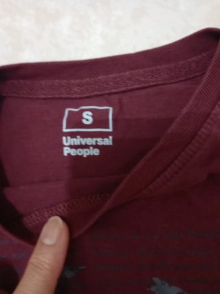 Camiseta Universal People Burdeos Talla S