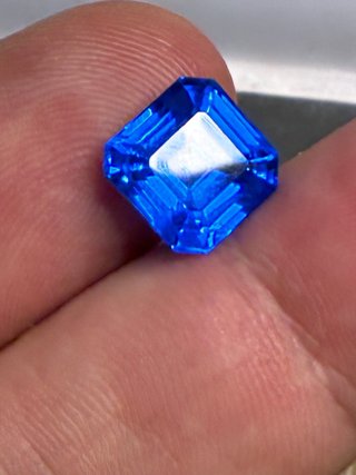 Tanzanita Natural Asscher 5.00 Ct AGL