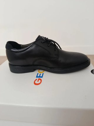 Zapatos Geox niño talla 35 negros