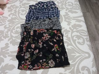 Bañador niña con falda estampado tropical