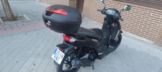 Peugeot Tweet 125cc Scooter Negra