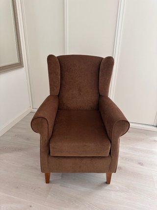 Sillón individual marrón