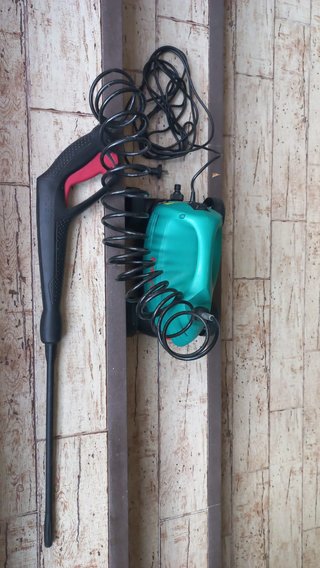 Hidrolimpiadora Bosch Aquatak 100 bar