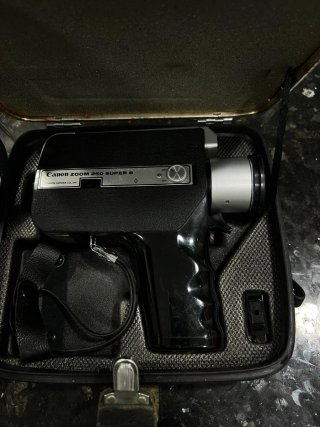 Canon Zoom 250 Super 8 con funda