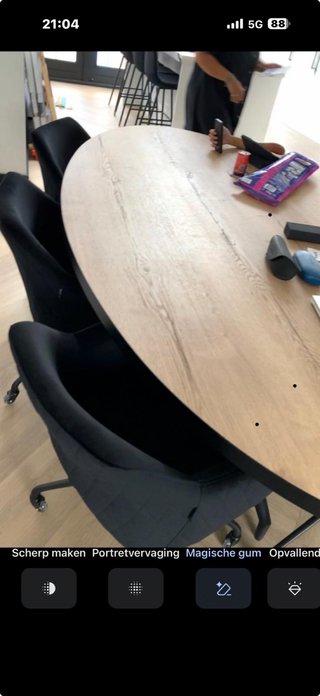 Mesa de comedor y 6 sillas
