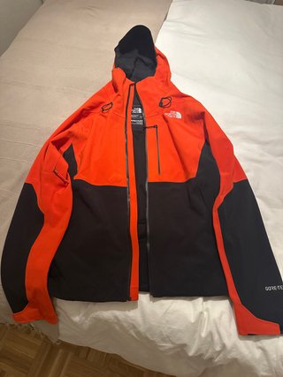 Chaqueta The North Face Gore-Tex (cremallera rota)