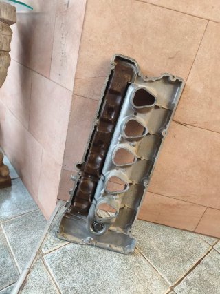 Tapa de balancines Mercedes 114/115 o 123