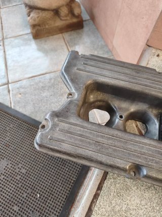 Tapa de balancines Mercedes 114/115 o 123