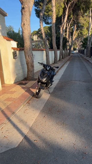 Yamaha Aerox 50cc Scooter Negro