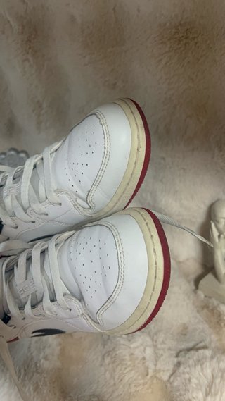 Nike Jordan 1 Low Rojo Blanco