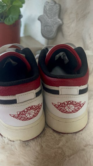 Nike Jordan 1 Low Rojo Blanco