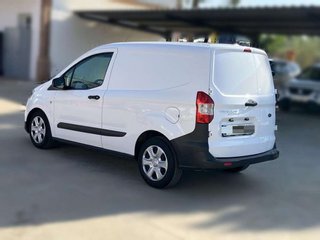FORD transit courier