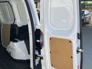 FORD transit courier