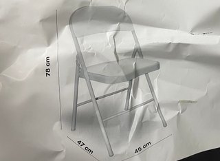Silla plegable acolchada blanca