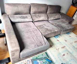 Sofá chaiselongue gris oscuro