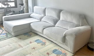 Sofá chaiselongue gris oscuro