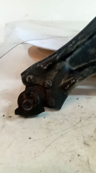 Peugeot 128307 brazo suspension 9670772080 208
