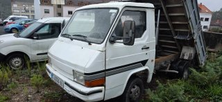 Nissan Trade volquete