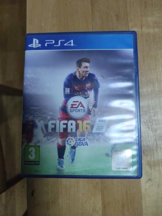 PS4 (PlayStation 4) 500GB Negra + mando+ FIFA 16