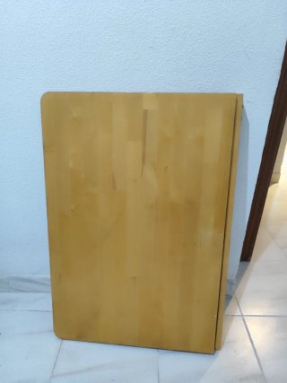 Mesa plegable de madera 53x82 cm
