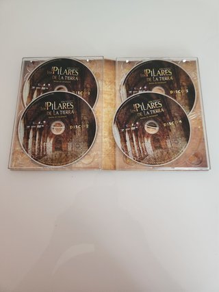 Los Pilares de la Tierra DVD Edición Lujo