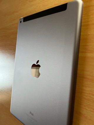 Apple iPad 6 32GB WiFi + LTE