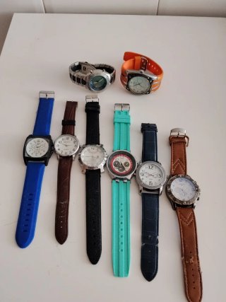 Lote de 7 relojes para piezas