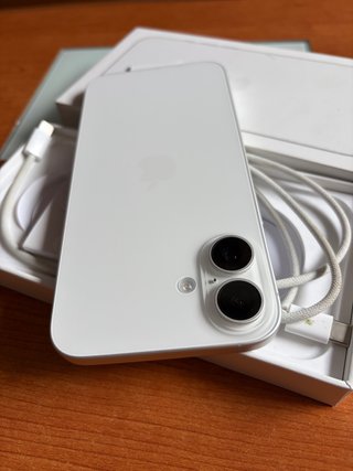 iPhone 16 Plus 256Gb Bateria 97%