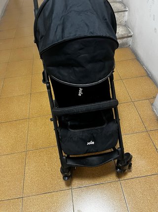 Silla de paseo Joie Brisk LX negra