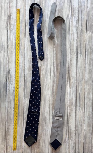 Lote 2 corbatas azul y gris, las 2 a 3€!