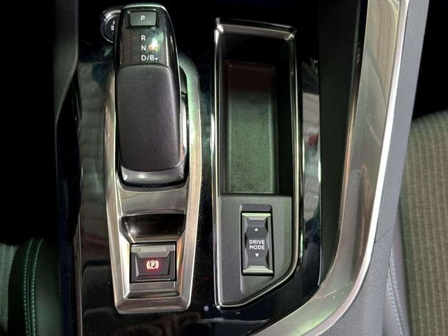 Peugeot 3008 2022, foto 26