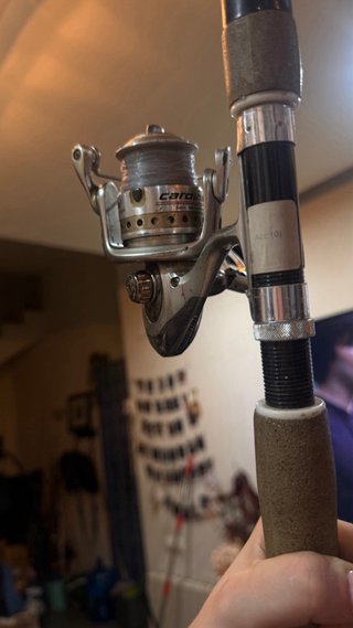 Caña Pesca Telescópica + Carrete Carolina 104