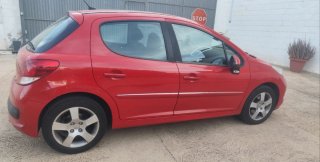 Peugeot 207 2010