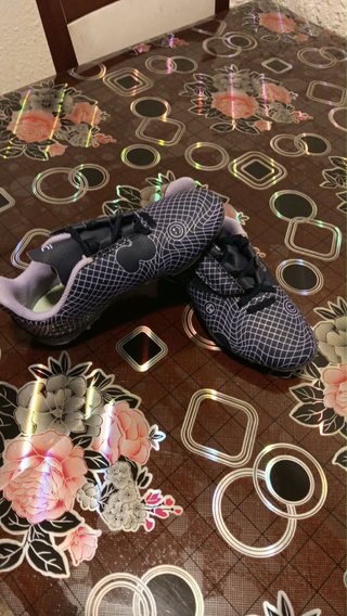 Botas  fútbol  talla 31