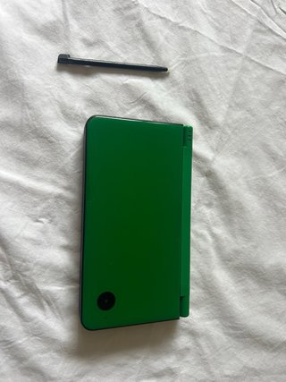Nintendo DS XL Verde