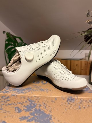 Zapatillas Ciclismo QUOC Motion Nuevas. Talla 38