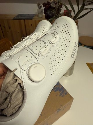 Zapatillas Ciclismo QUOC Motion Nuevas. Talla 38