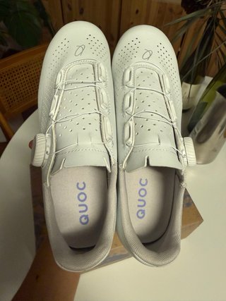 Zapatillas Ciclismo QUOC Motion Nuevas. Talla 38