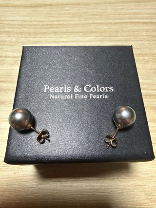 Pendientes Perla Gris 8.7mm Oro Mahana Pearls&Colo