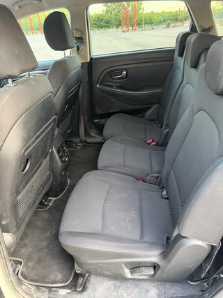 KIA Carens 2015