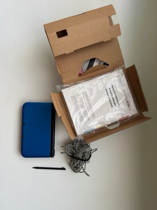 Nintendo 3DS XL Blue+Black