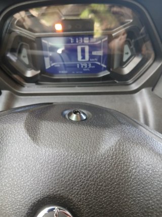 Yamaha N-max 125 Scooter Negra y Azul